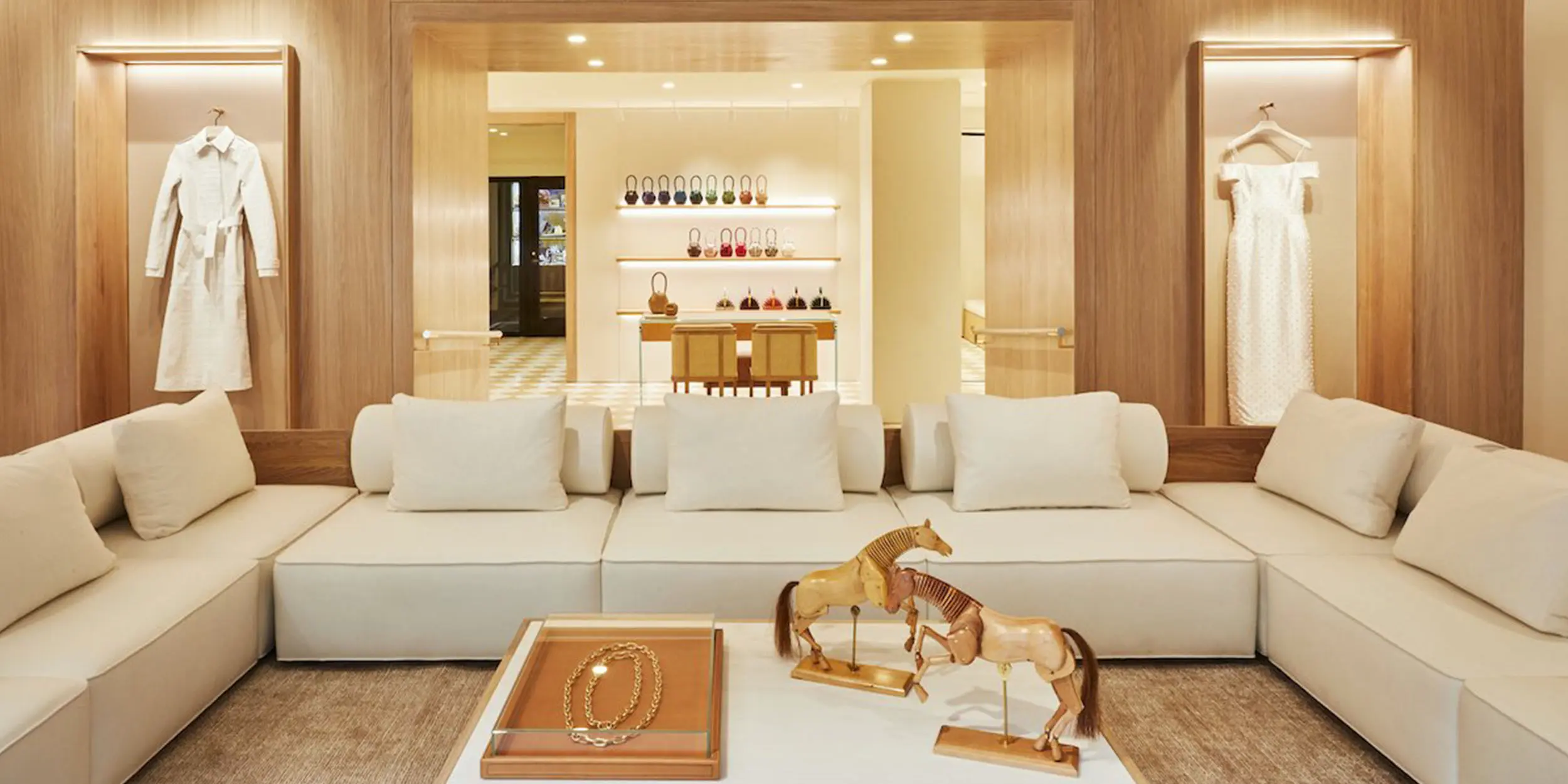 Gabriella Hearst_0000s_0012_GH_Store_109