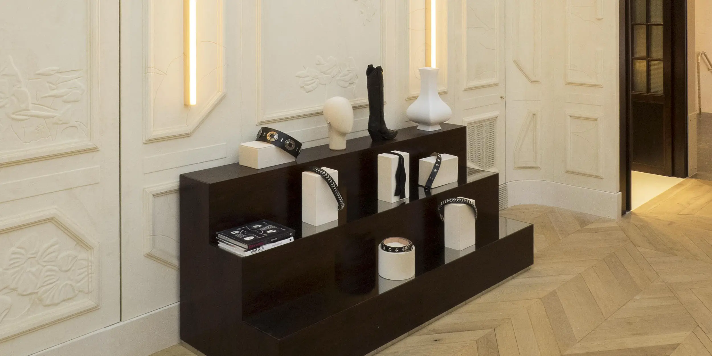 Redemption_0000s_0007_RED_GG_2019-43